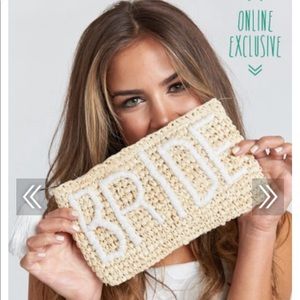 BRIDE RAFFIA CLUTCH